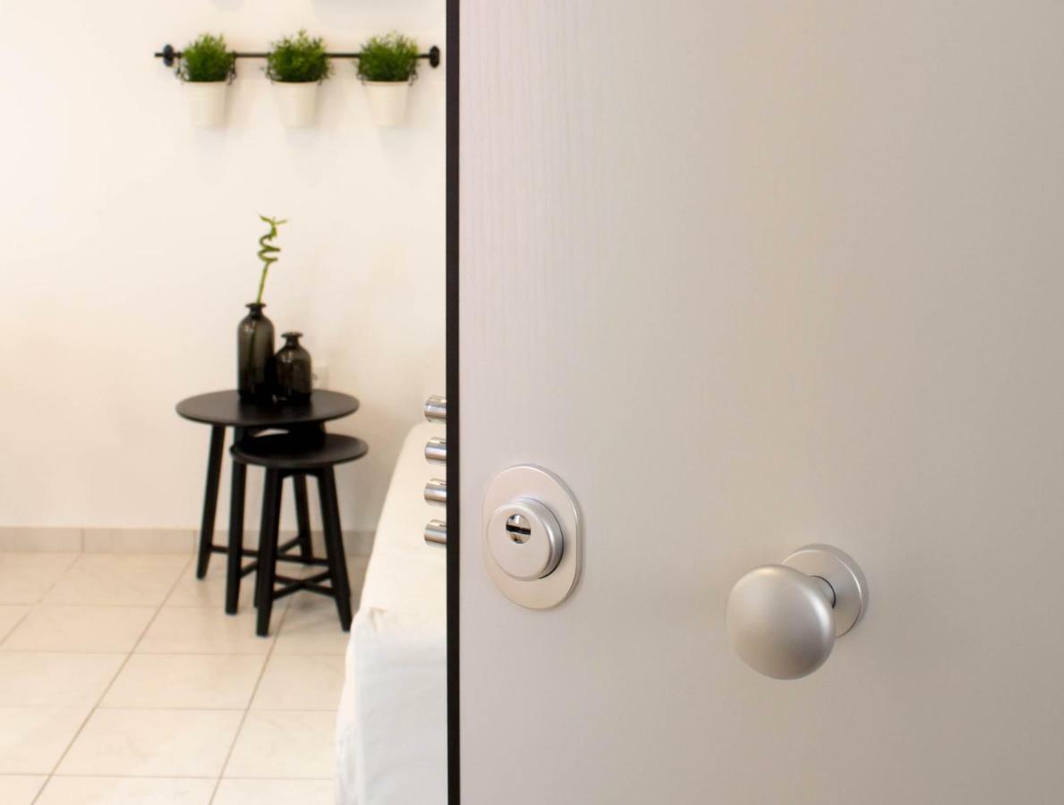 Super Stylish Apartments In Syntagma Square! Aten Exteriör bild